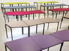 Table scolaire fantaisie, modulable et colorée