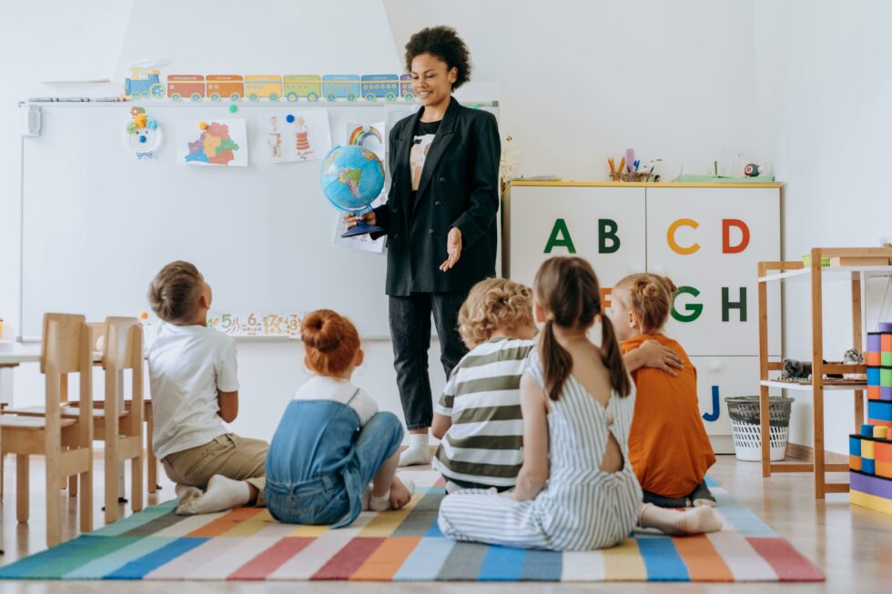 Quel mobilier scolaire pour le travail de groupe à l’école primaire